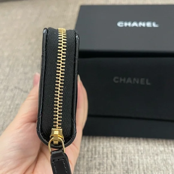 Chanel zip wallet coins purse - Picture 5 of 8
